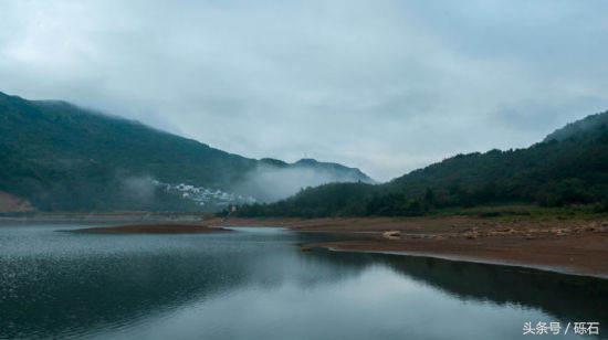 江南水乡石板路,江南水乡的古道