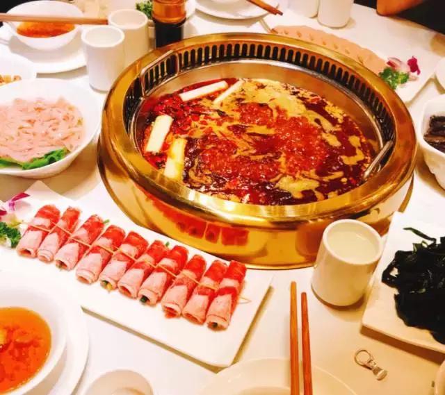 重庆必吃的12家火锅,重庆必吃的10家火锅