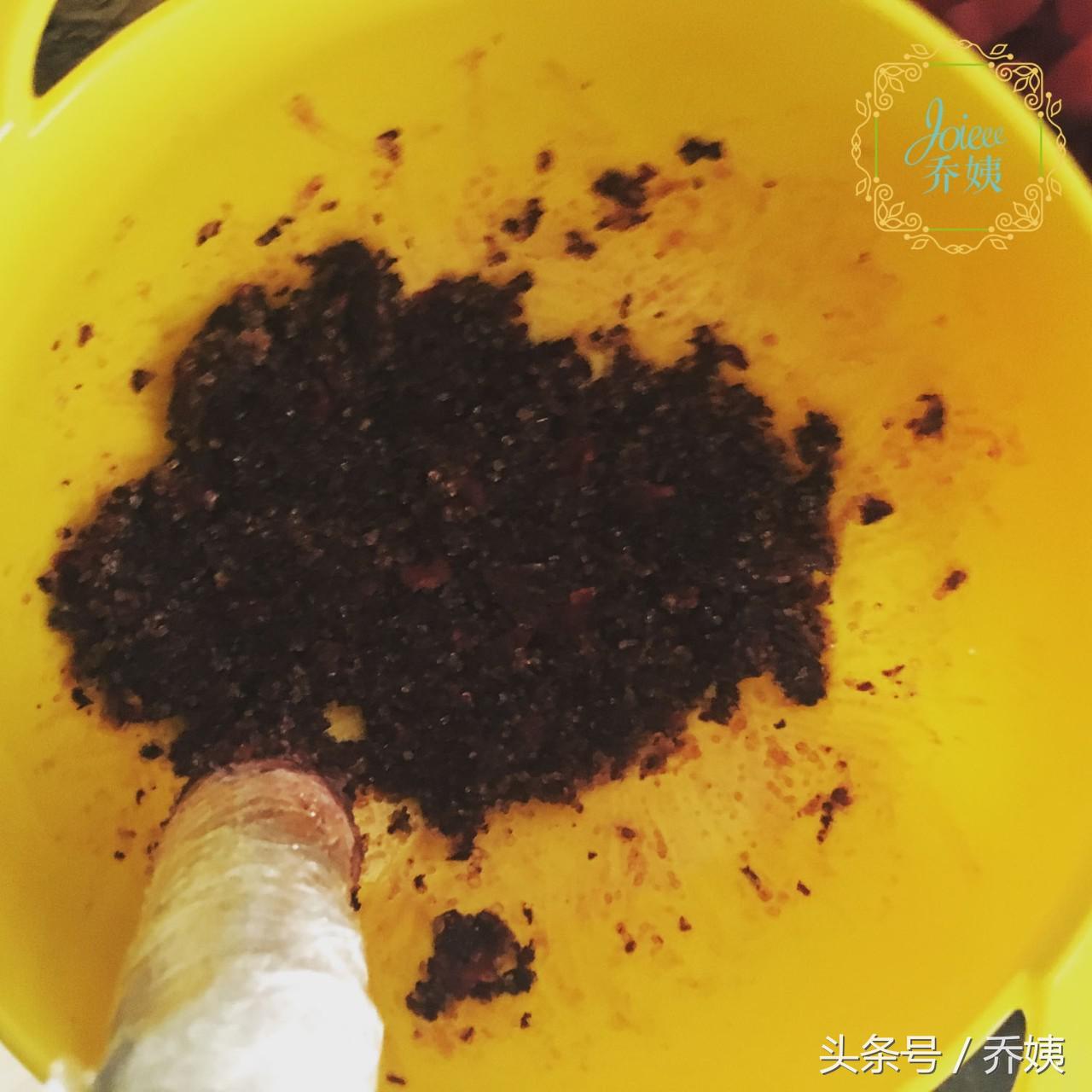 吃一口都是醇厚的红玫瑰味道,吃一口满口玫瑰香