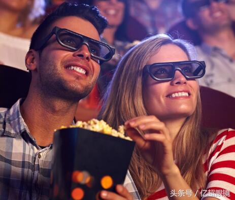 什么情况不能戴框架眼镜,哪些人不适合戴框架眼镜