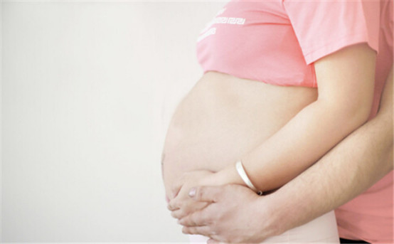 孕期见红了孩子还正常吗,我怀孕四个月了应该关注什么