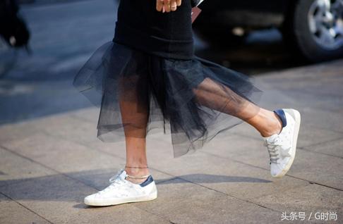 舒适的运动鞋原来还可以这么的时尚