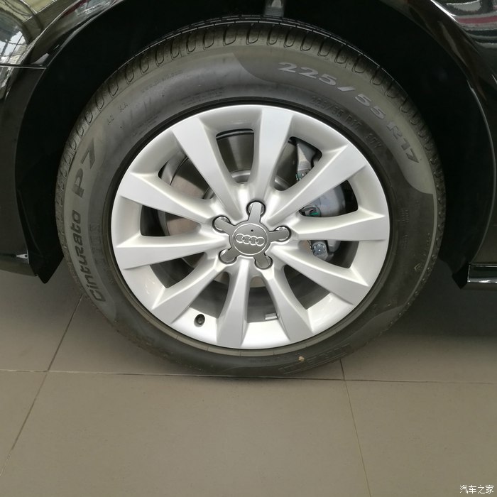 奥迪a6l2016款30fsi舒适型实拍,2016款奥迪a6l评测1.8t用车感悟