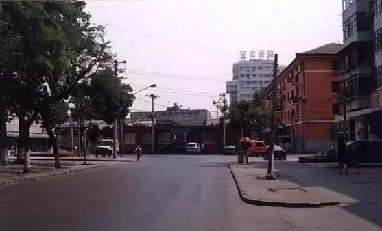 北京老司机开的碉堡公交线，坐过一条你就老了！