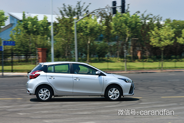 试驾丰田致炫x2022款,试驾广汽丰田新款致炫