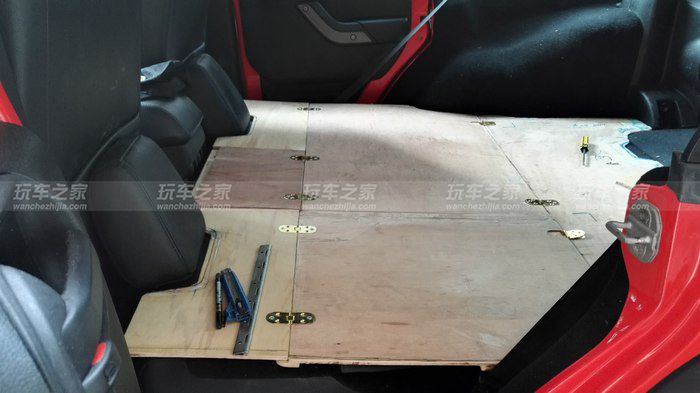 两门牧马人改床车座椅,牧马人改折叠床