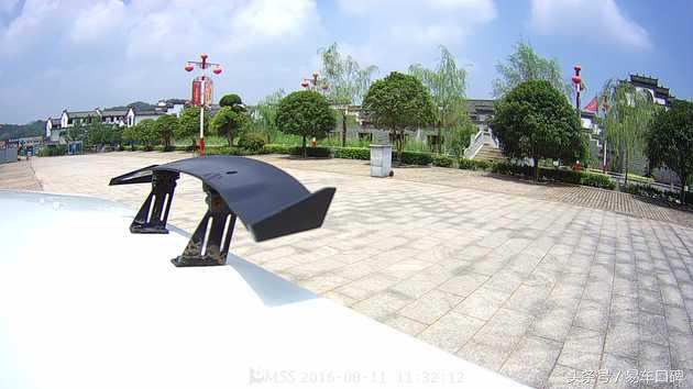 荣威350尾翼,荣威350什么尾翼好看