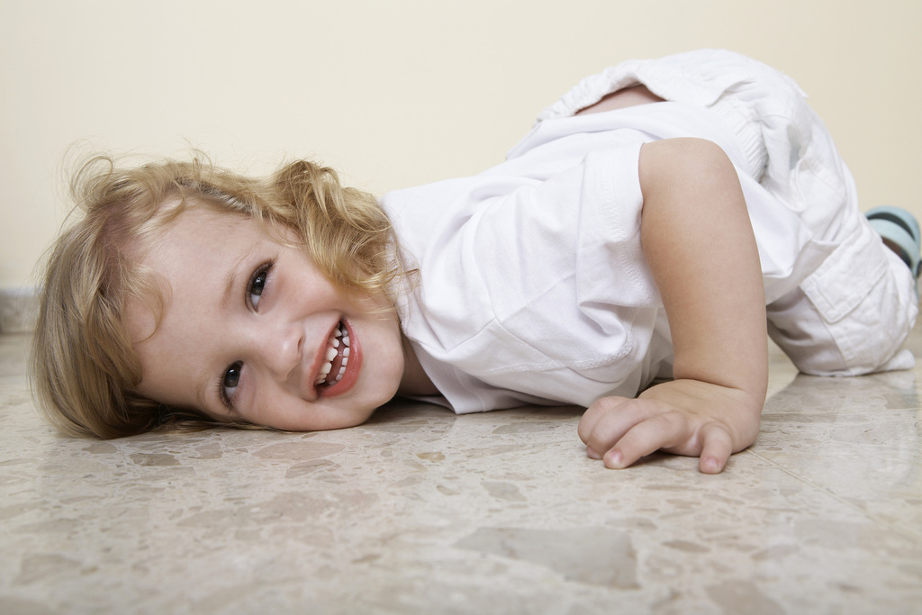 婴儿牙齿长得比同龄快,刚发现孩子牙齿有点双排怎么办