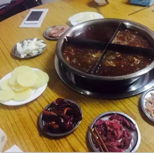 重庆必吃的12家火锅,重庆必吃的10家火锅