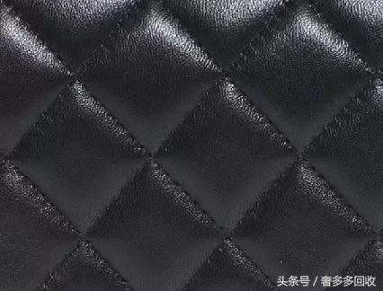 哪里买chanel包包,chanel购物包包值得买吗