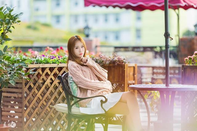 小说：他怎么也没有想到，自己的美女老师，竟然是仇家派来的奸细