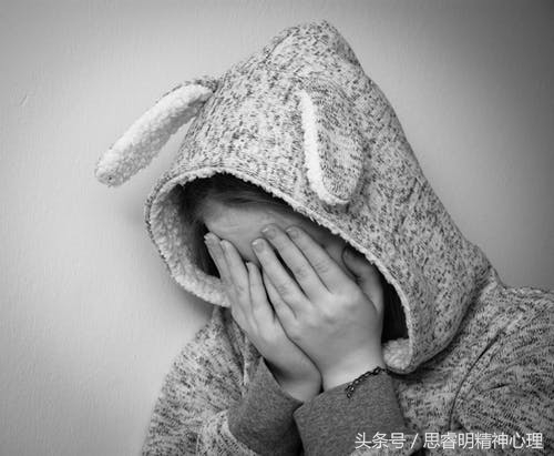 双相情感障碍十七年自我疗愈自述,双相情感性精神障碍患者自述