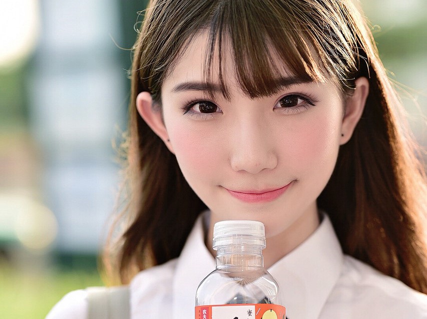 校花被歹徒绑架命悬一线,校花被绑架她如何自救