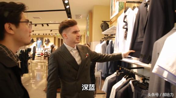 中国学生经历了外国穿搭改造之后，变化不可思议！【给力改造】