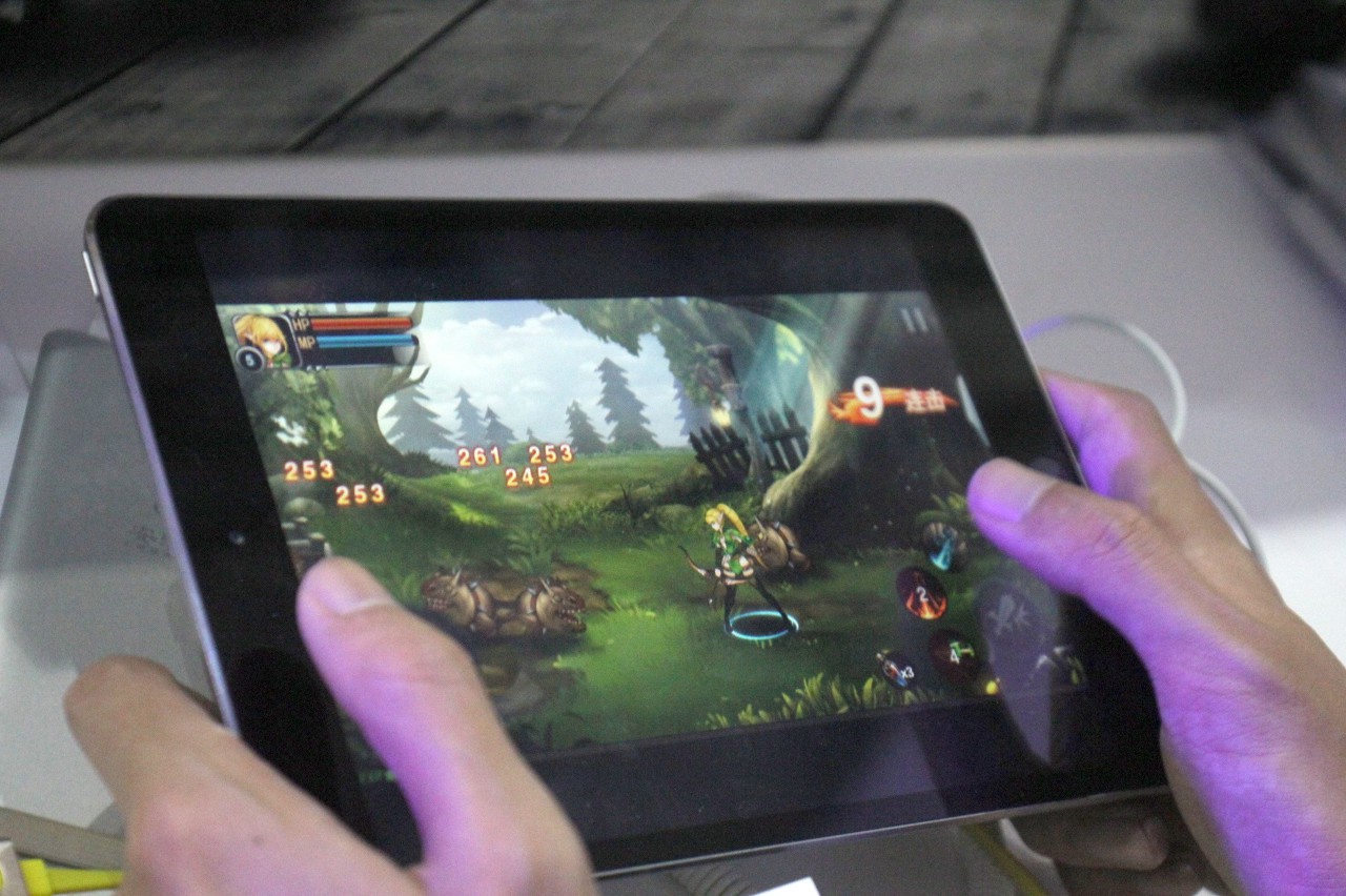 小说：他的死魂草引爆论坛，有人要花五百万购买，竟还被骂成奸商