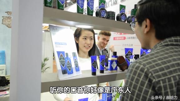 中国学生经历了外国穿搭改造之后，变化不可思议！【给力改造】