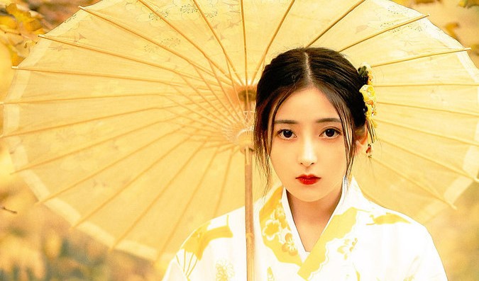 主角重生开网吧起家,小伙意外重生2000年开网吧