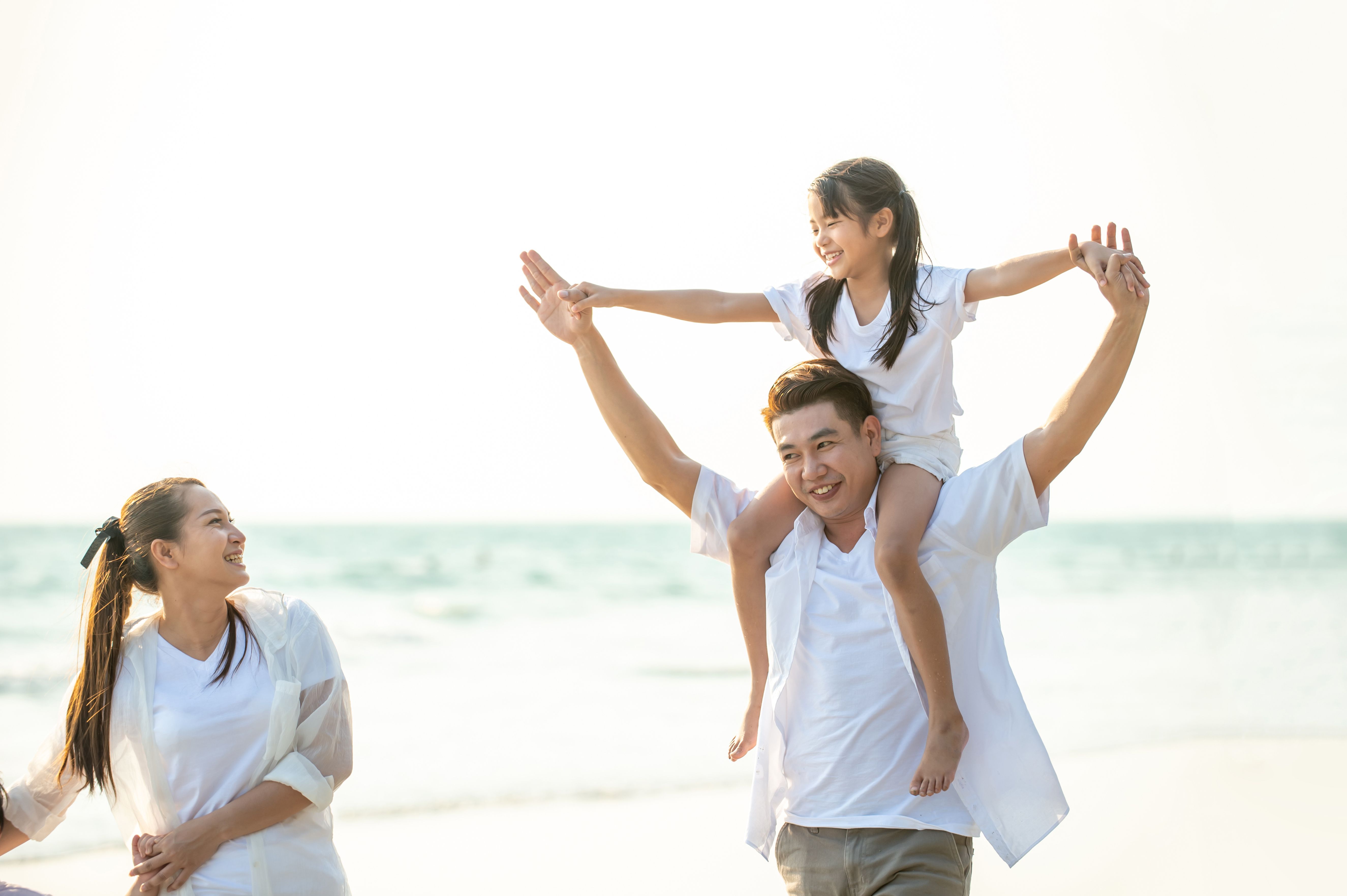 违反人性的贩奴贸易在这里泛滥，违背了古老的习俗和统治的惯例