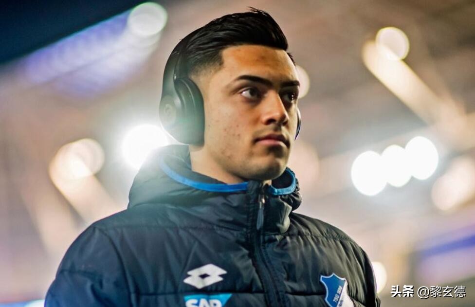 德甲再添阿富汗后裔，废墟中的足球世界，联赛赛会制月薪10美元