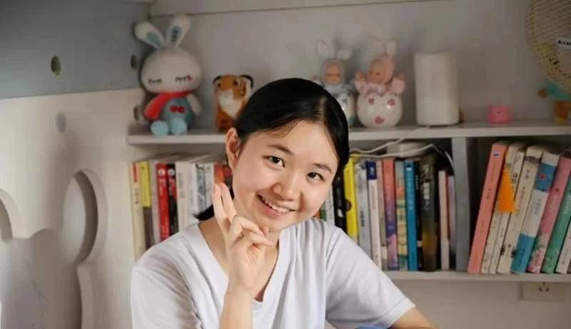 长沙南雅中学毕业生赵栩嘉，母校六年给她的……