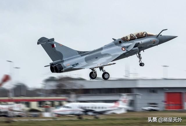 中东私人土豪购买战斗机,阿联酋买战斗机