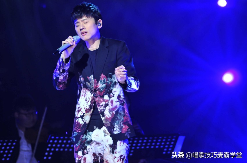 歌唱中咬字吐字存在的问题,为什么许多歌手咬字不清