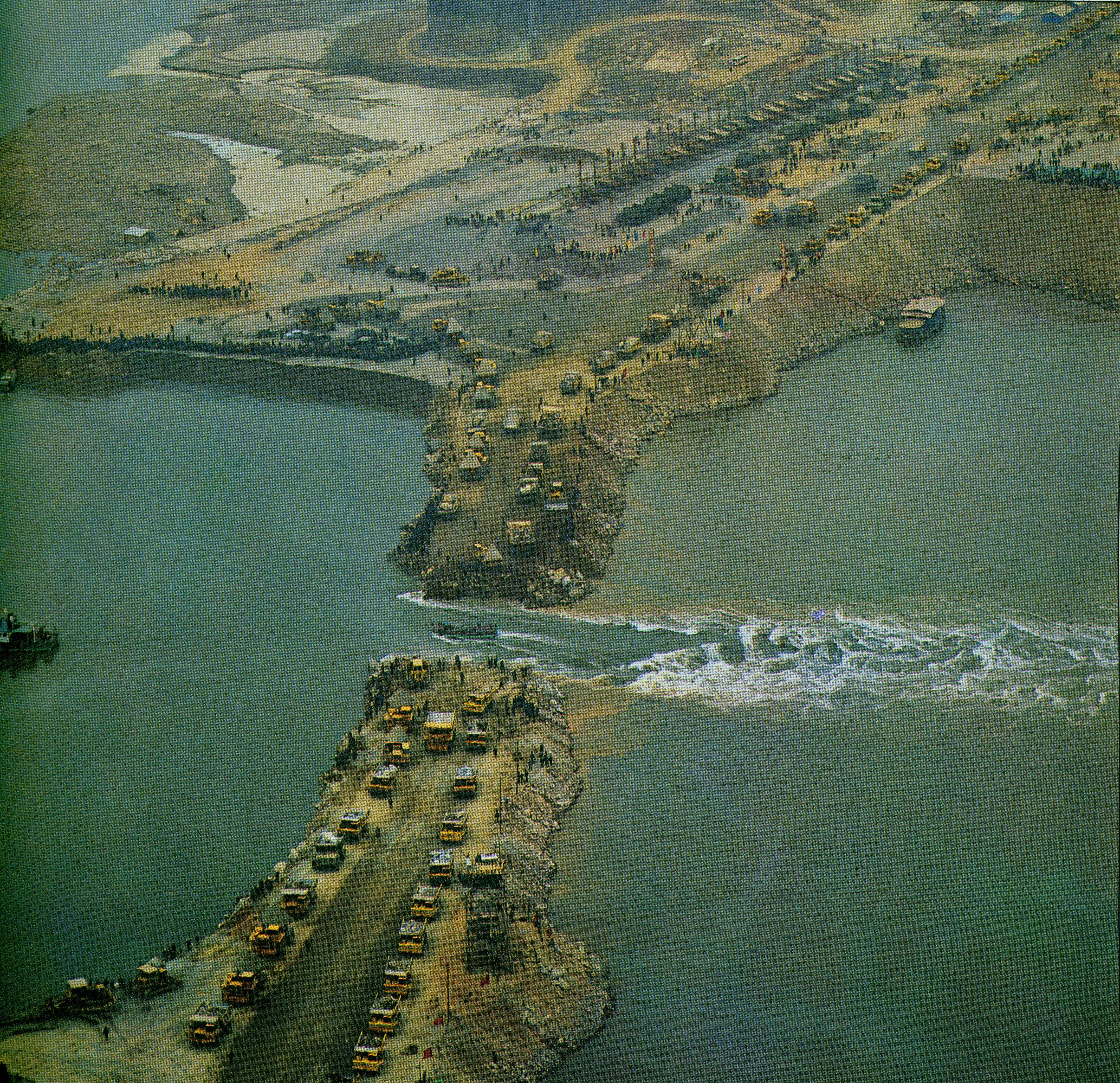 第七张80年代老照片,可惜了年轻人的图片