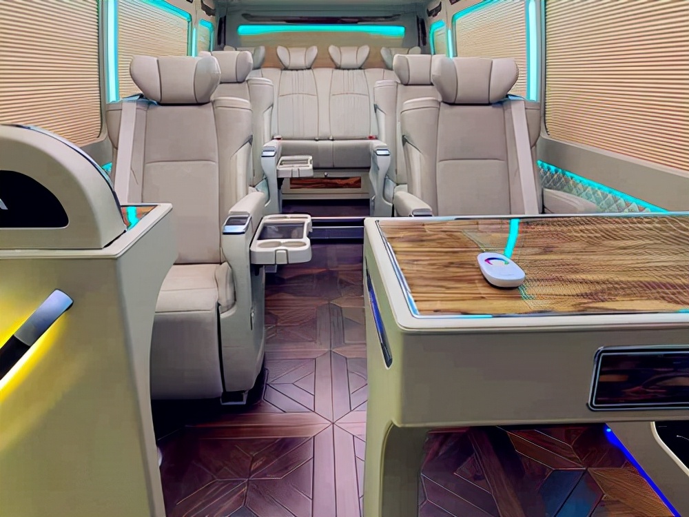 丰田老款柯斯达和考斯特区别,丰田考斯特为什么叫柯斯达