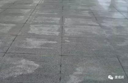 室外地面石材泛碱怎么办,石材泛碱怎么清理