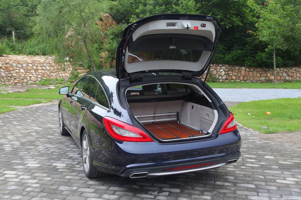 后备箱垫用什么材料好,领克03后备箱垫安装教程