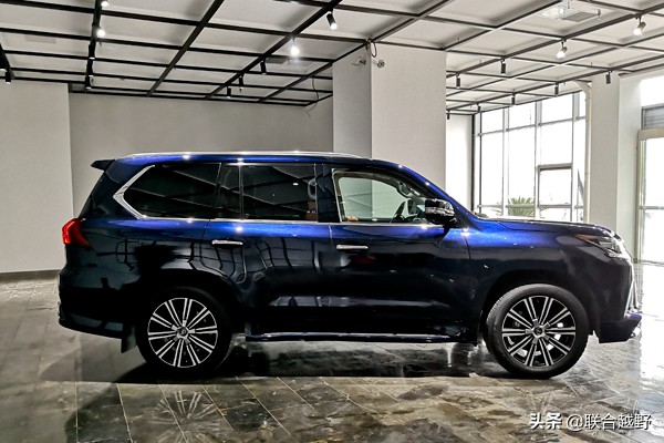 雷克萨斯lx570和揽胜拔河,雷克萨斯lx570极限越野挑战