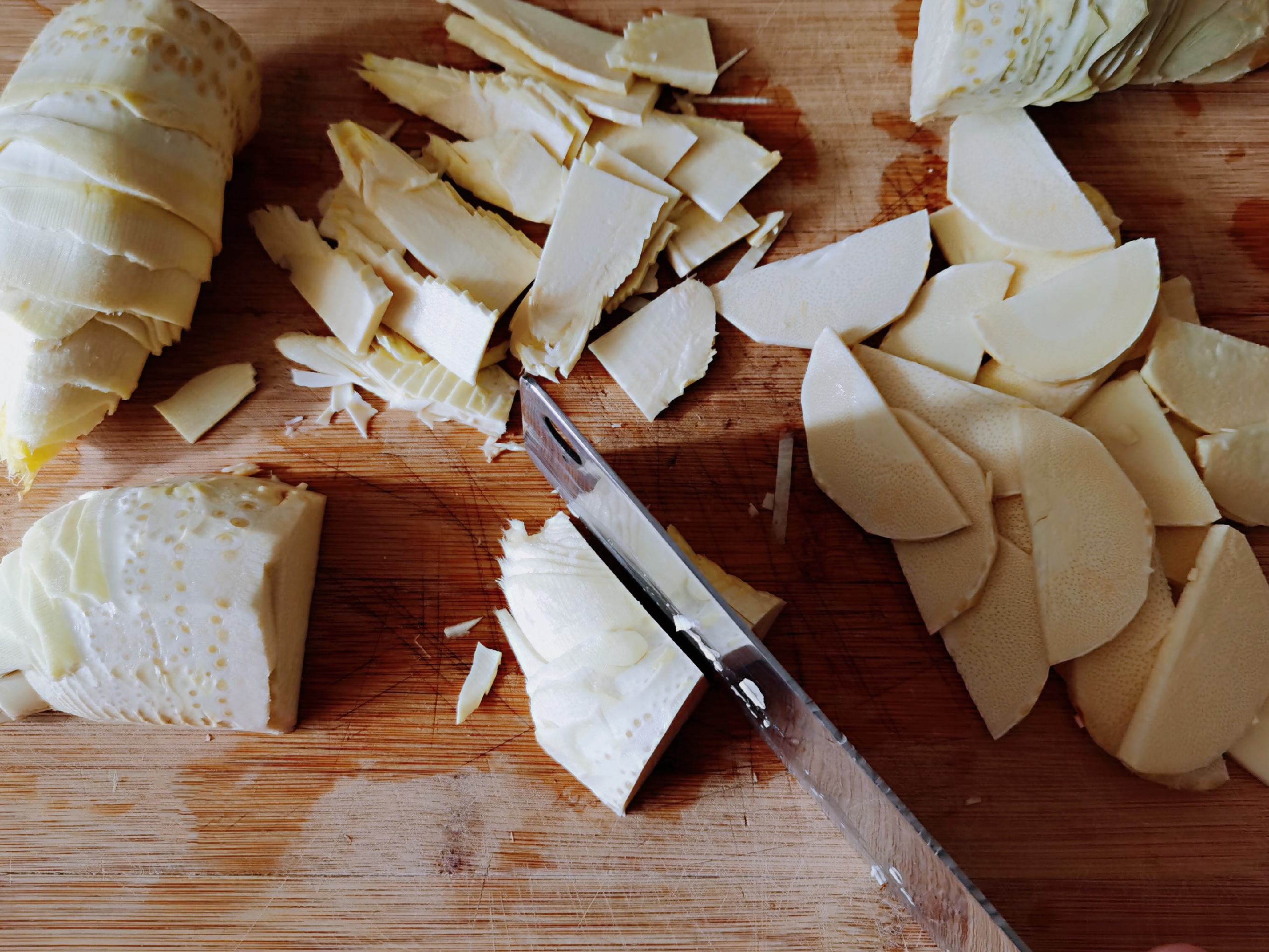 去皮冬笋怎么去涩去麻又保留甜味,冬笋的麻涩味怎么去除