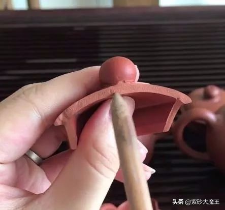 壶盖摔了还值得修补吗,壶盖摔碎了有什么说法吗