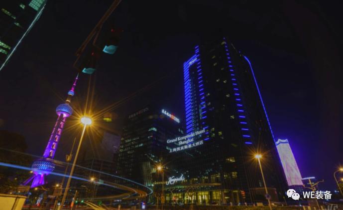 超亮迷你手电筒图文,多功能户外照明小手电