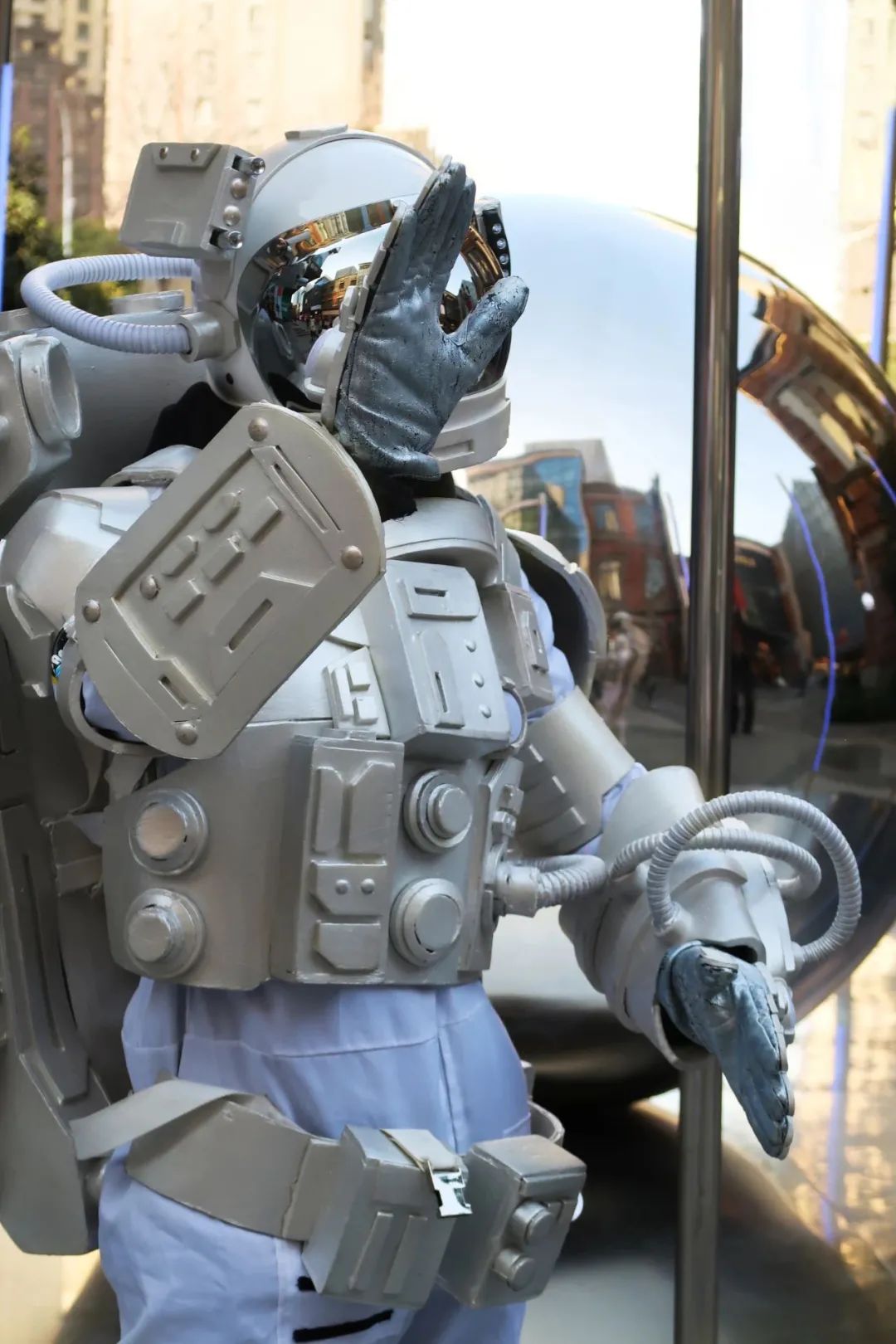 广州、武汉惊现“黑洞”，被“吸”进的消费者几乎没人空手而出