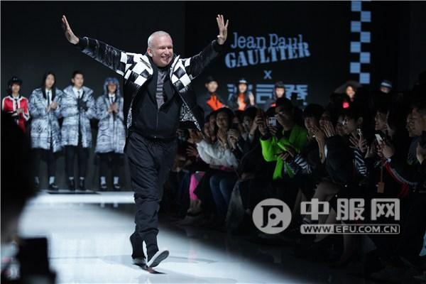 买得起的高定羽绒服，波司登高缇耶联名刚发布即被抢购