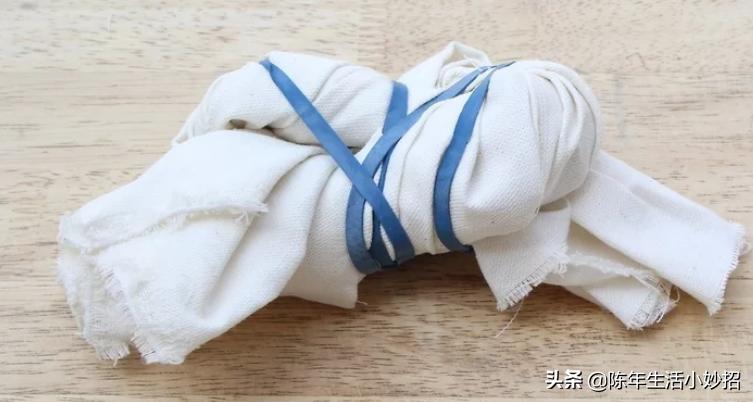 衣服扎染教程新手入门,扎染有图案的衣服