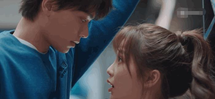 敢不敢挑战六分钟虞书欣做作合集,虞书欣做作视频