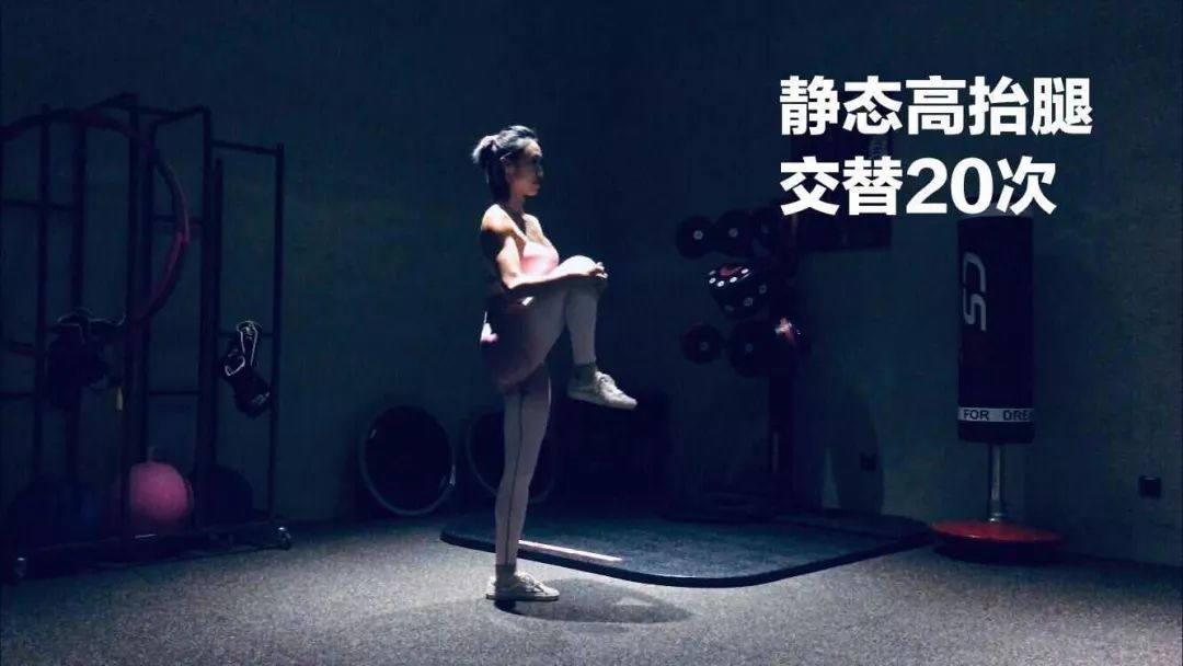 一个简单的腿部拉伸韩国 (韩国减小腿最快的方法)