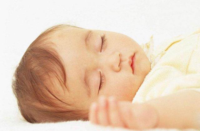 宝宝黄疸晒太阳变黑,宝宝有黄疸怎么样晒太阳有效