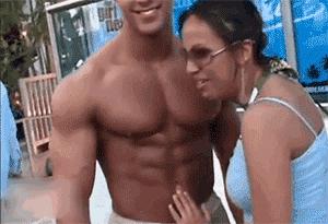 怎样练出鲨鱼肌人鱼线马甲线,人鱼线马甲线快速成型的方法