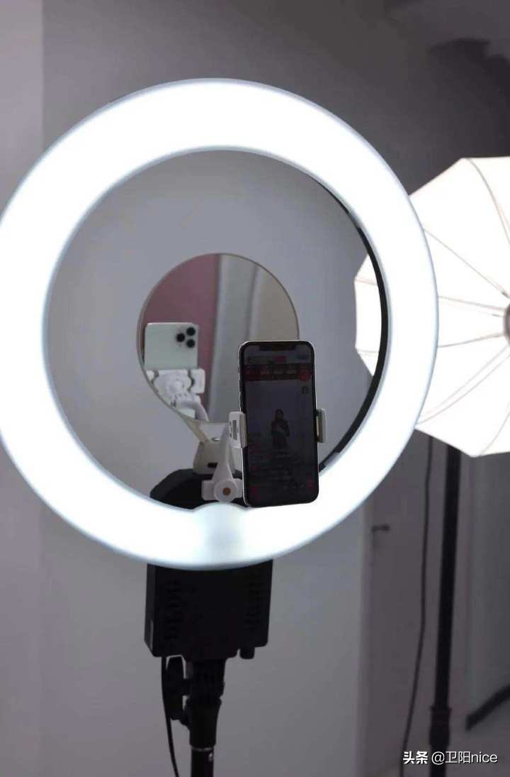 做主播能快速赚钱吗,现在做主播还能赚钱吗