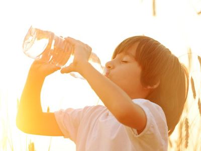 宝宝不爱喝水怎么办有什么妙招,宝宝不爱喝水怎么办有什么绝招