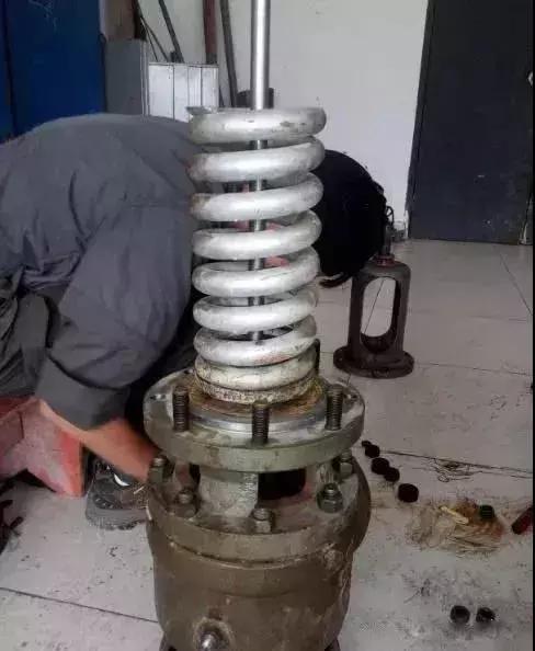 蒸汽锅炉安全阀常识,锅炉安全技术精讲