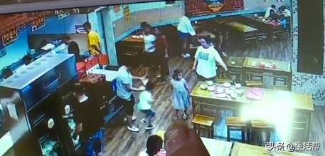 小孩被热粥烫了需要植皮吗,男童被热粥烫伤毁容