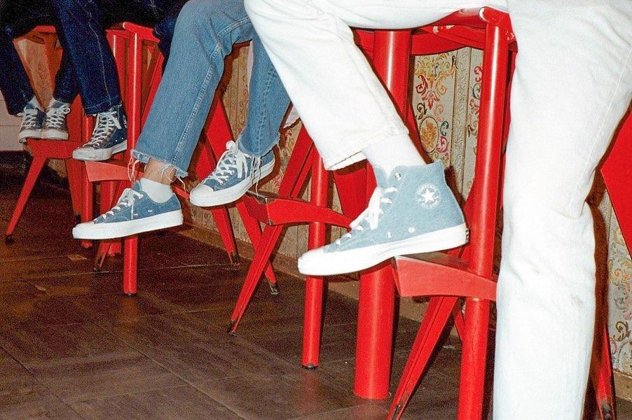 上至明星，下到素人，宁可撞鞋也要穿的匡威究竟有什么魔力？