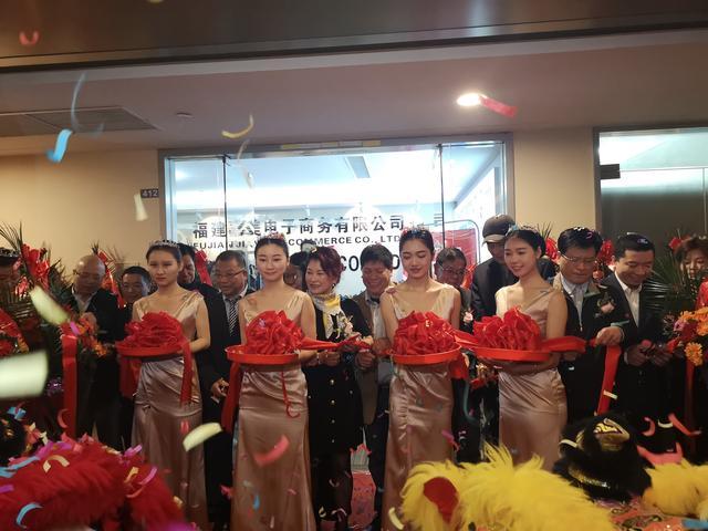 娴锋窐缇庨泦骞冲彴姝ｅ紡涓婄嚎,缇庝匠娴锋窐涓婄嚎