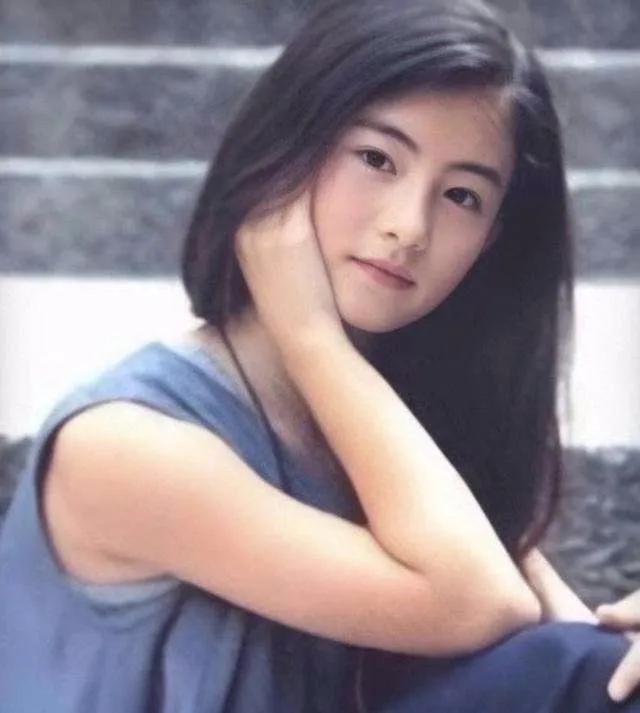 头顶发型蓬松技巧,40-50岁锁骨发型蓬松无需打理