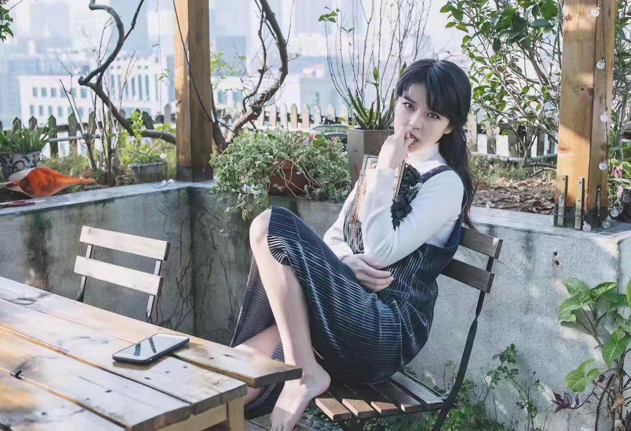 沫子晒快递不慎曝地址，得知沫子房子价格后，水友放心了