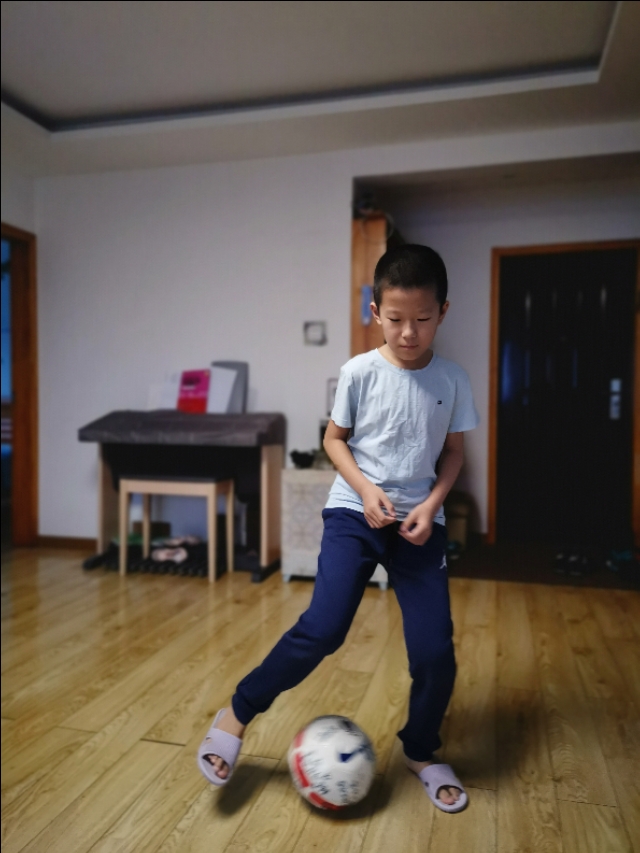 四年级运动项目手工制作,三年级小学生体育器材自制手工